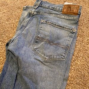 Levi jeans